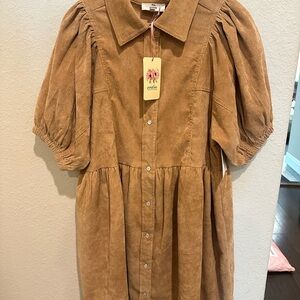 Entro Tan Courdroy Pearl Snap Puff Sleeve Dress. NWT